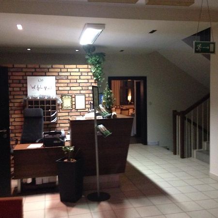 Willa Strzelnica Hotel Косцежина Екстериор снимка