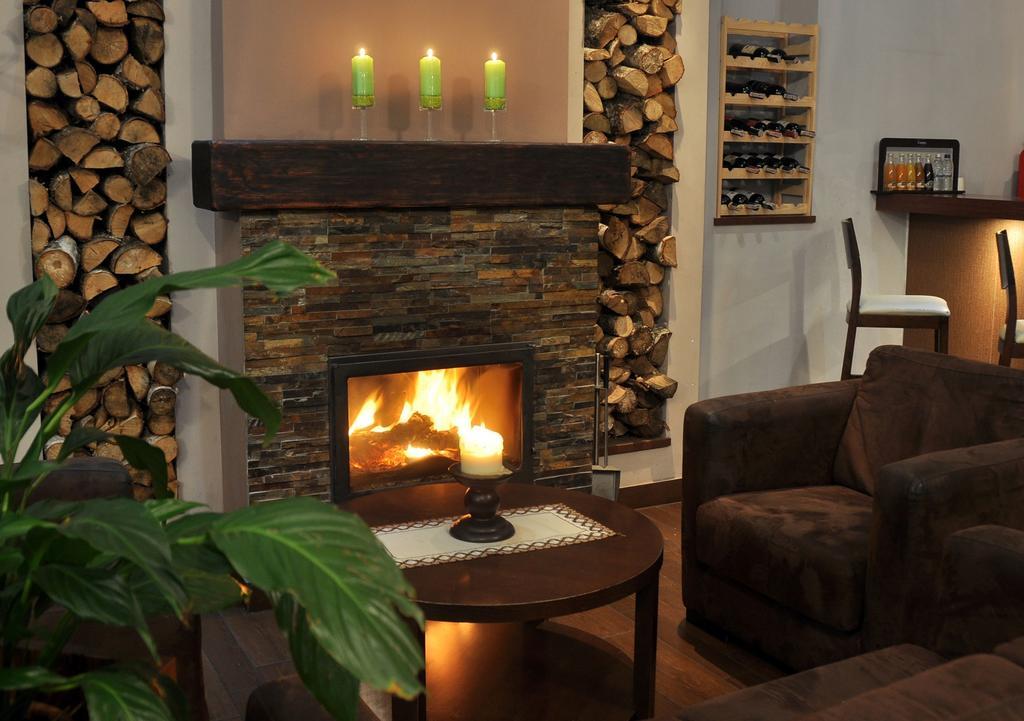 Willa Strzelnica Hotel Косцежина Екстериор снимка